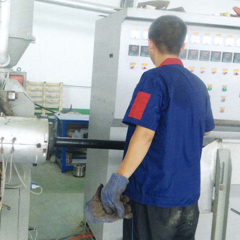 電纜護(hù)套工序